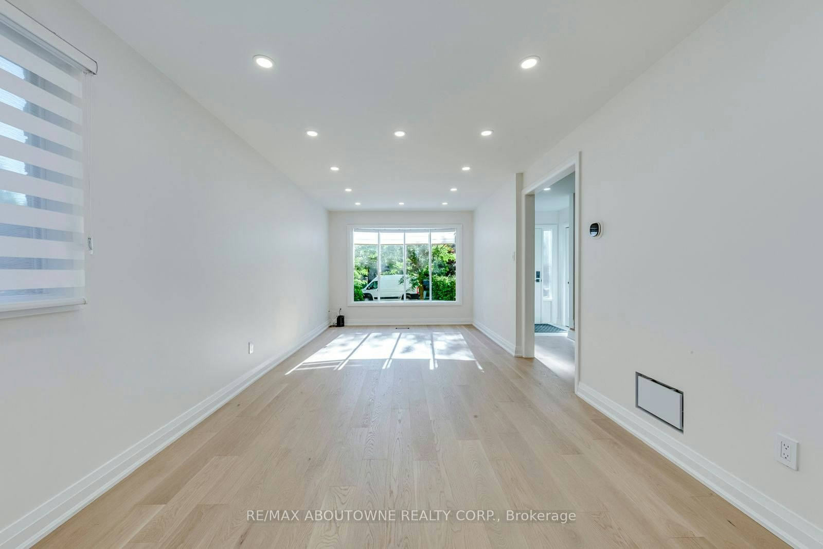 3065 Silverthorn Drive, Oakville, ON, L6L 5N5 - 11