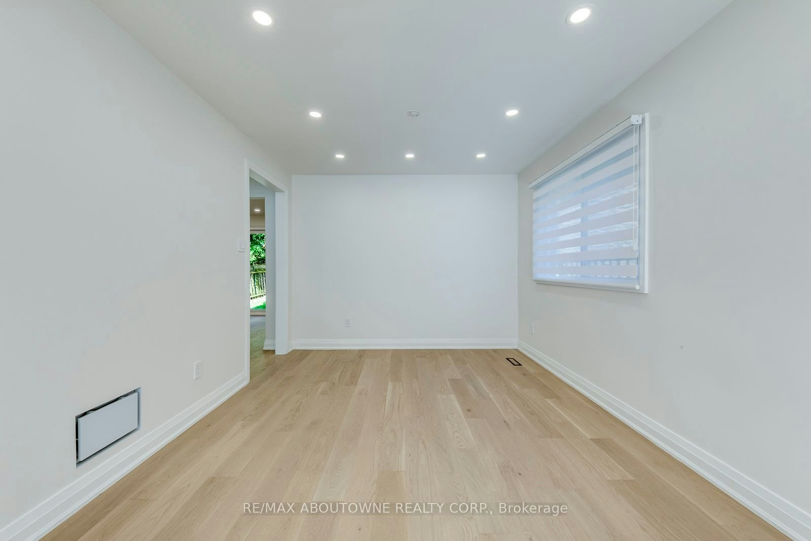 3065 Silverthorn Drive, Oakville, ON, L6L 5N5 - 9