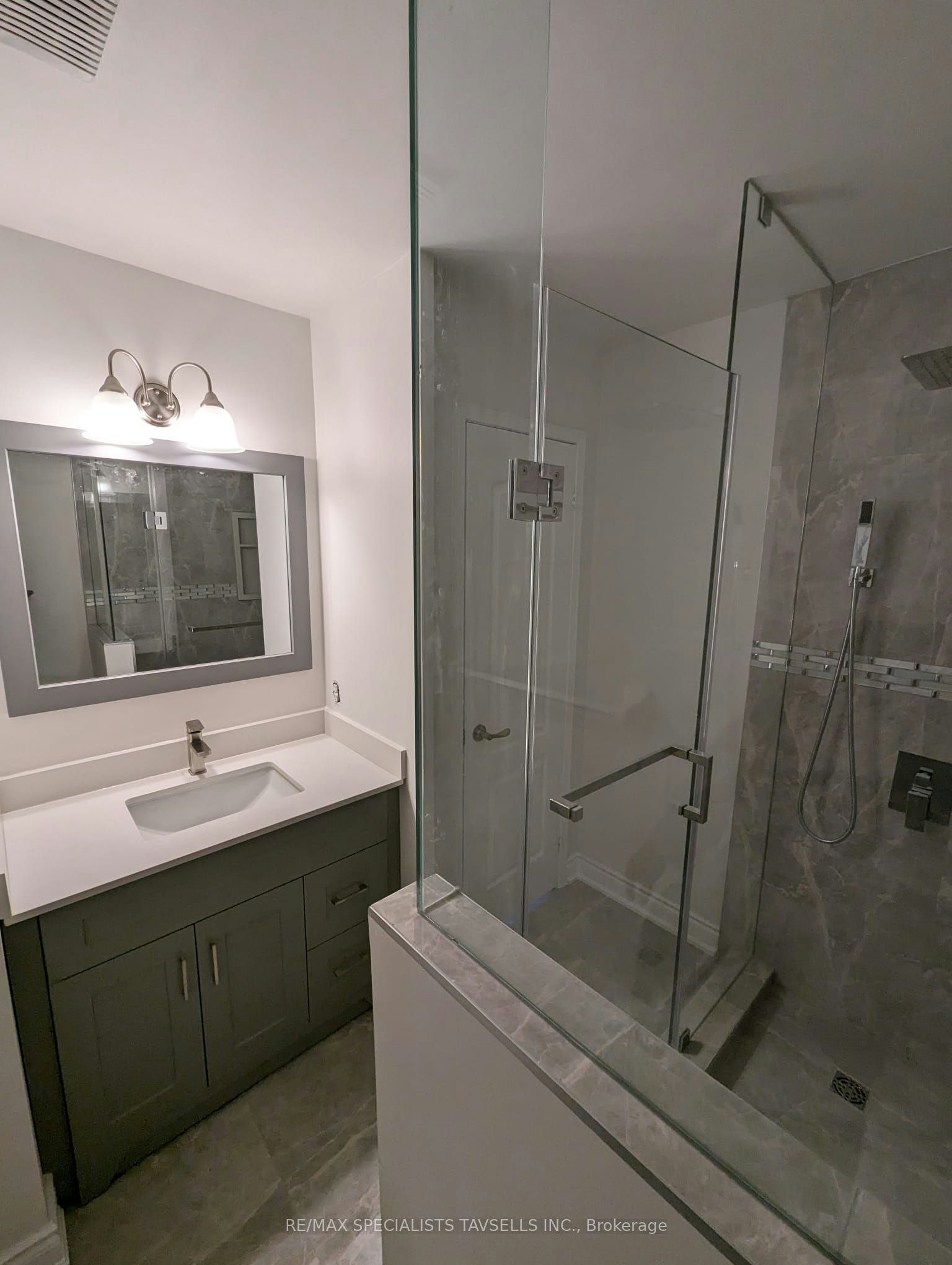 18 Gardenia Way, Caledon, ON, L7C 1B2 - 11