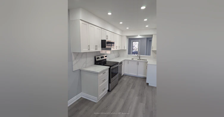 18 Gardenia Way, Caledon, ON, L7C 1B2 - 2
