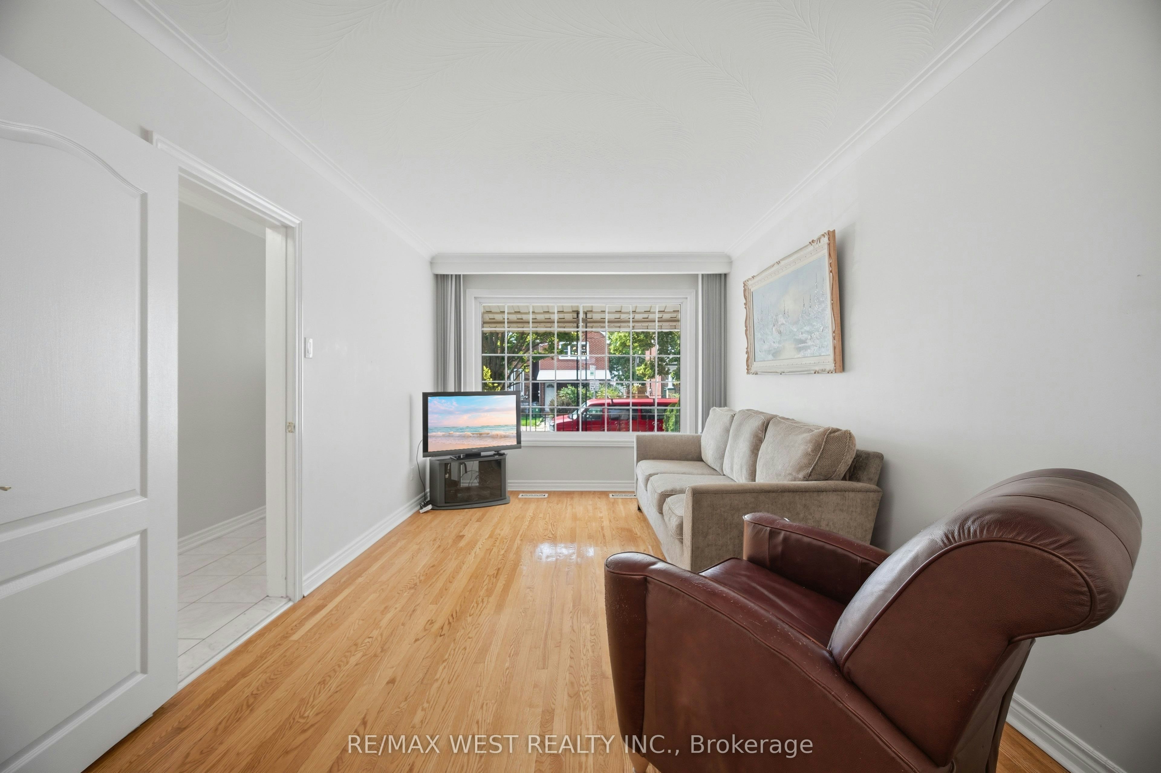 603 Concord Avenue, Toronto, ON, M6H 2R2 - 8