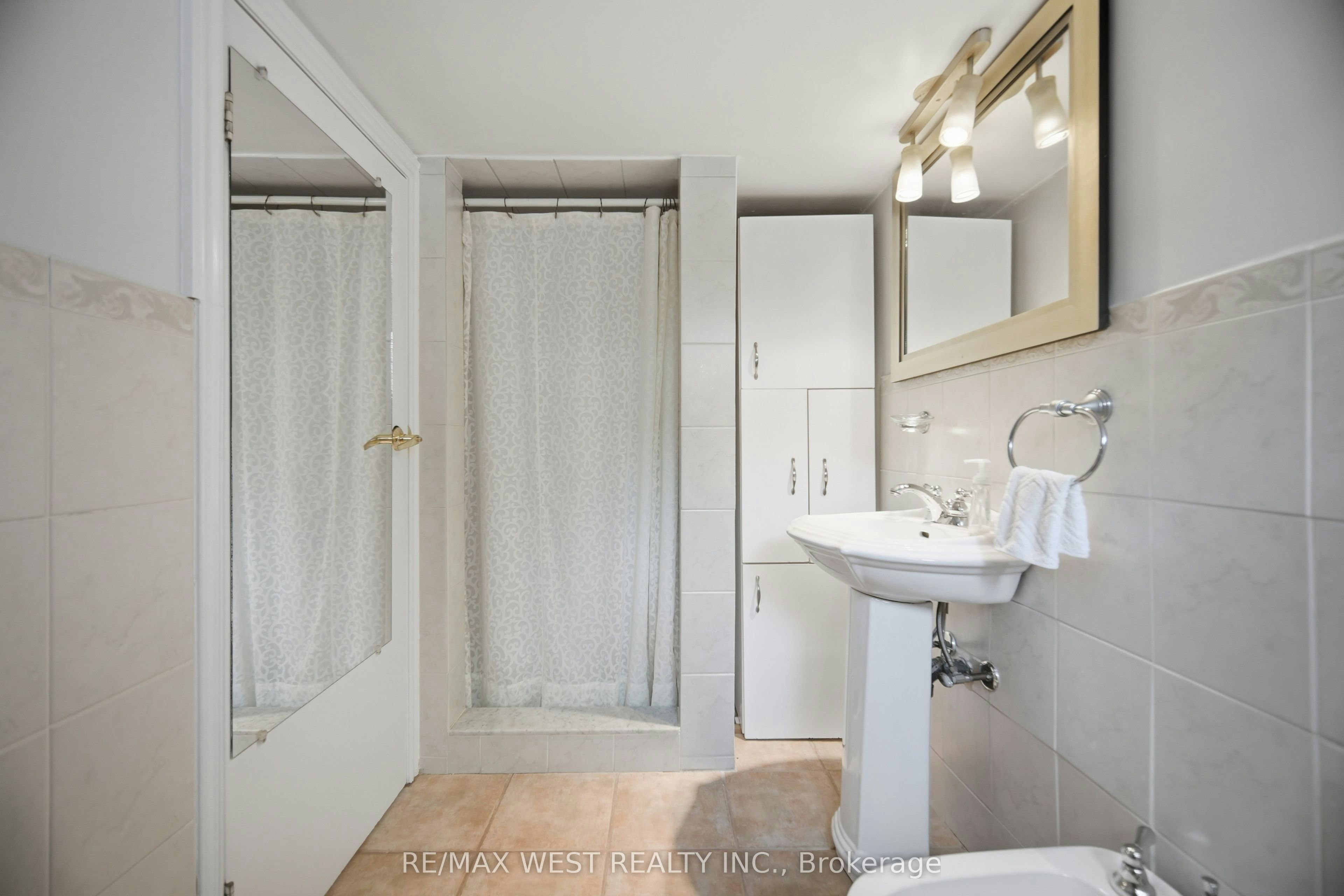 603 Concord Avenue, Toronto, ON, M6H 2R2 - 31