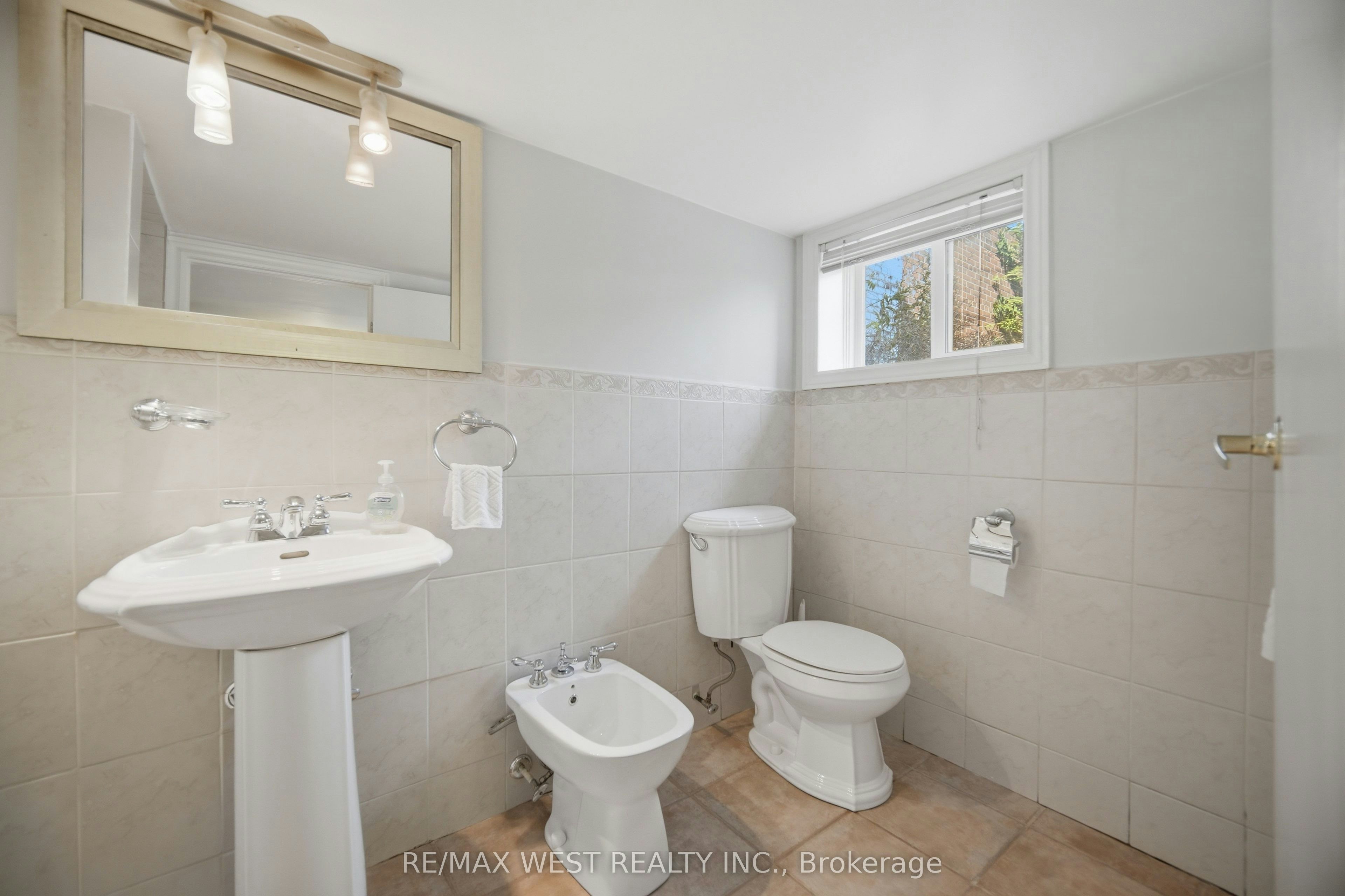 603 Concord Avenue, Toronto, ON, M6H 2R2 - 30