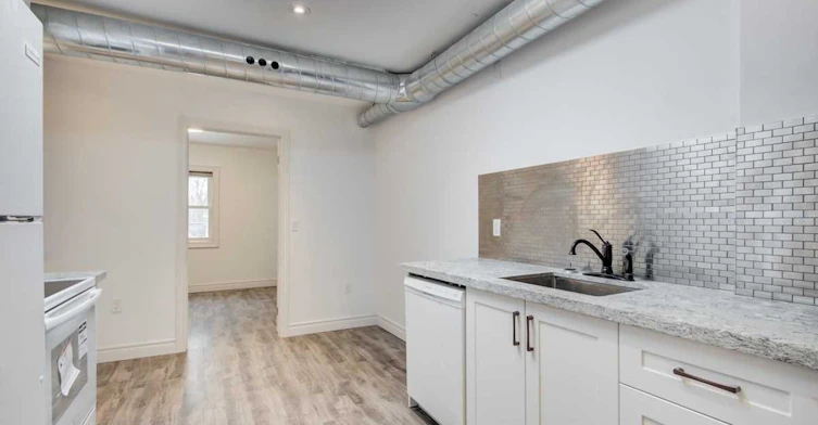 2-1514 Queen Street W, Toronto, ON, M6R 1A6 - 3