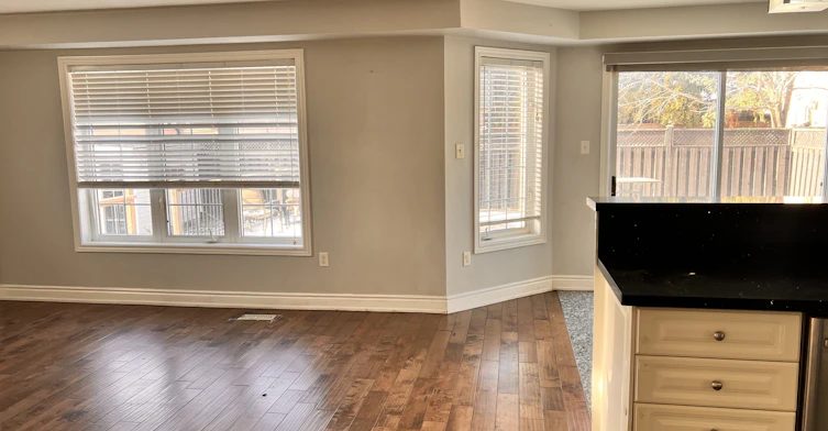 2 Southbend Drive S, Brampton, ON, L7A 1J4 - 11