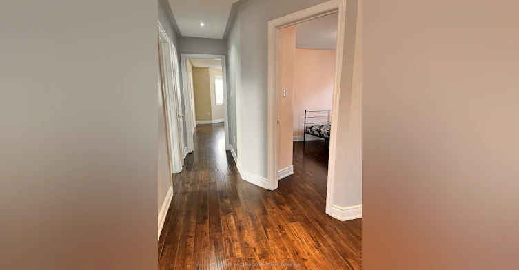 2 Southbend Drive S, Brampton, ON, L7A 1J4 - 25