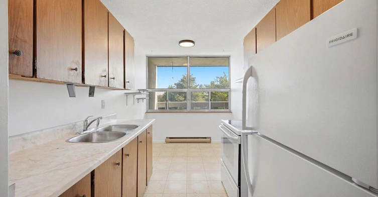 409-15 Kensington Road, Brampton, ON, L6T 3W2 - 5