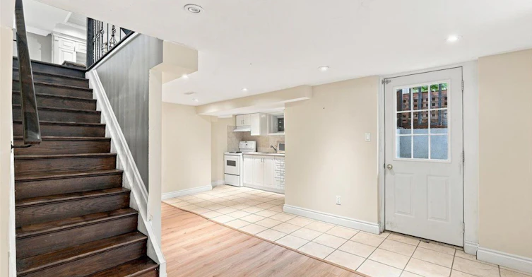 776 Marlee Avenue, Toronto, ON, M6B 3J9 - 29