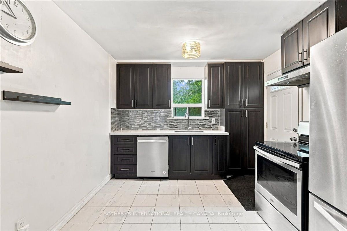 782 Marlee Avenue, Toronto, ON, M6B 3J9 - 9