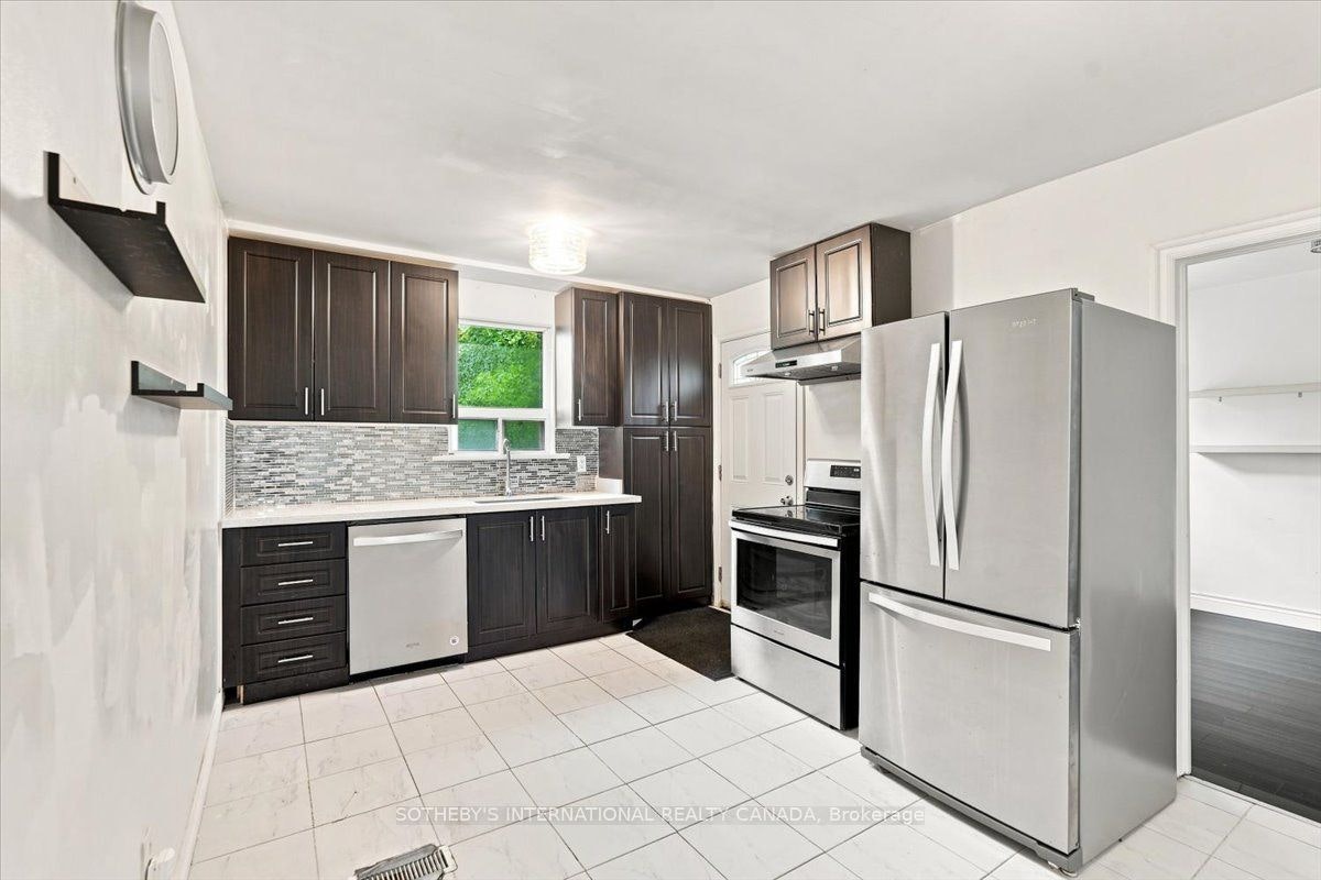 782 Marlee Avenue, Toronto, ON, M6B 3J9 - 8