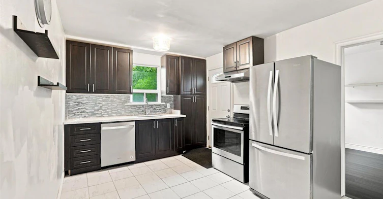 782 Marlee Avenue, Toronto, ON, M6B 3J9 - 8