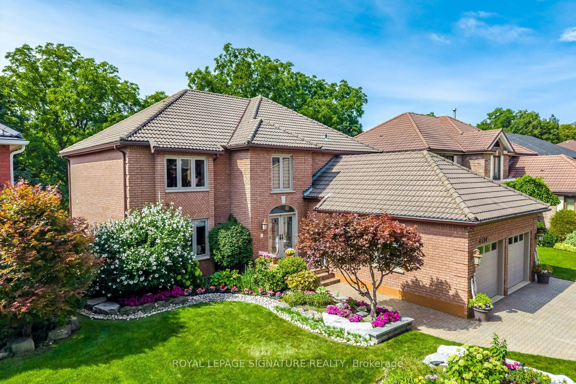 4594 Badminton Drive, Mississauga, ON, L5M 3H6