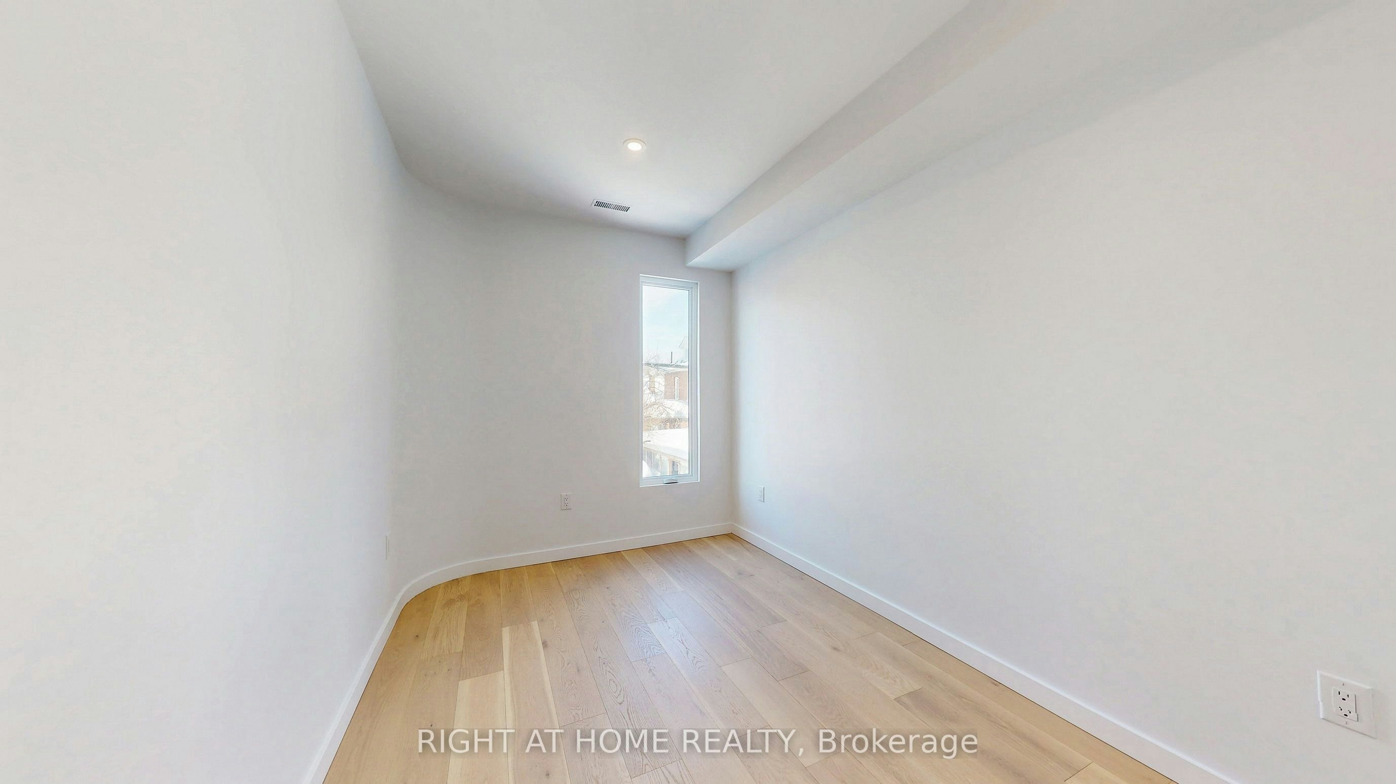 Unit 3-3122 Dundas Street W, Toronto, ON, M6P 2A1 - 9