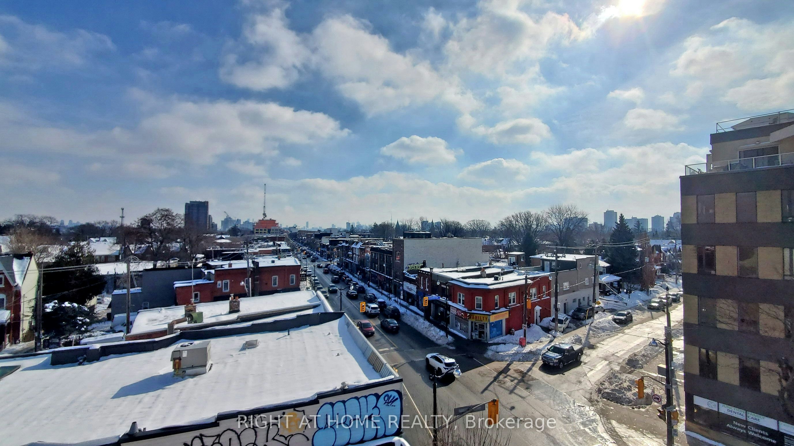 Unit 3-3122 Dundas Street W, Toronto, ON, M6P 2A1 - 12