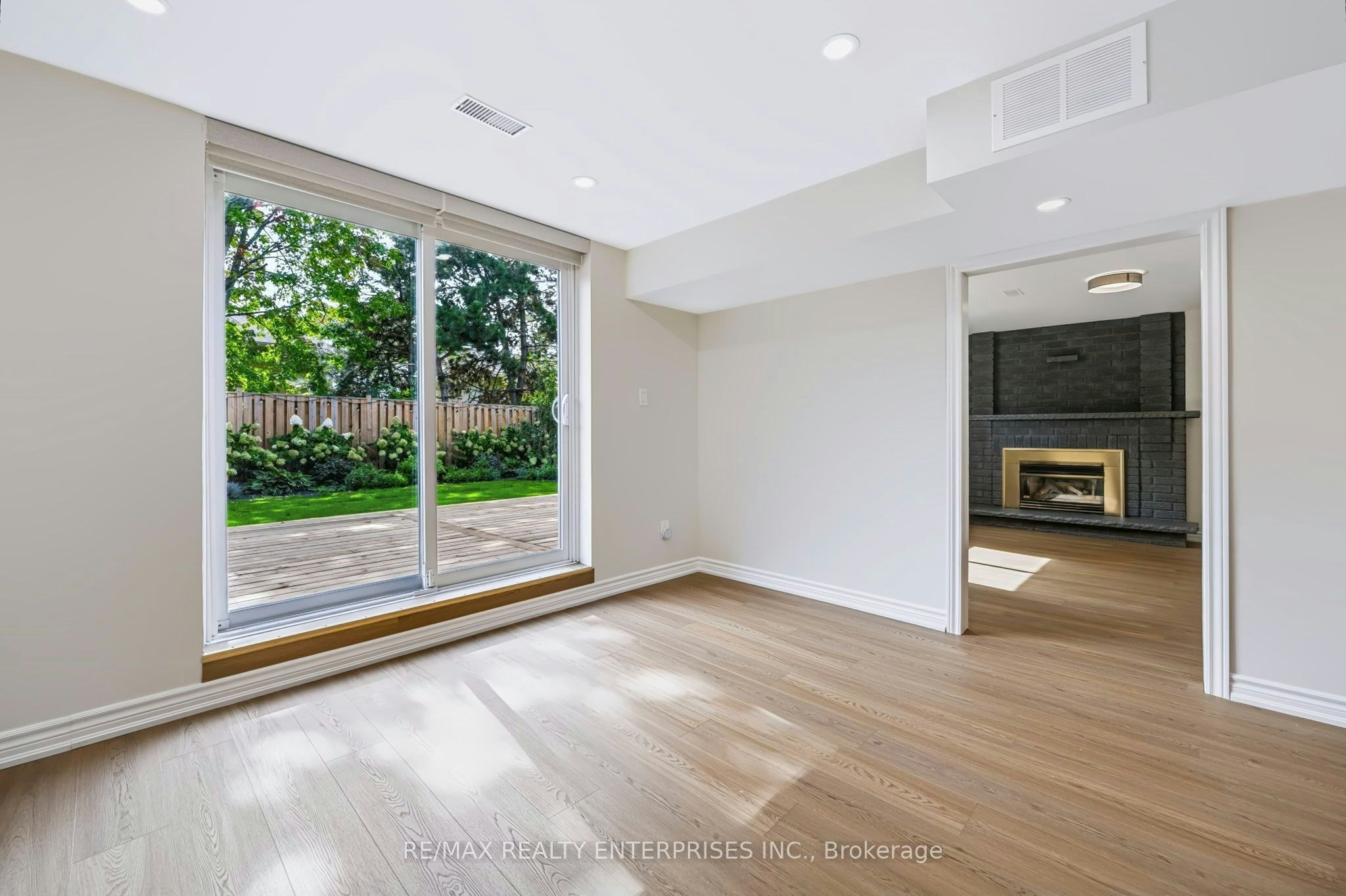 Lower-772 Gardner Avenue, Mississauga, ON, L5E 3G1 - 2