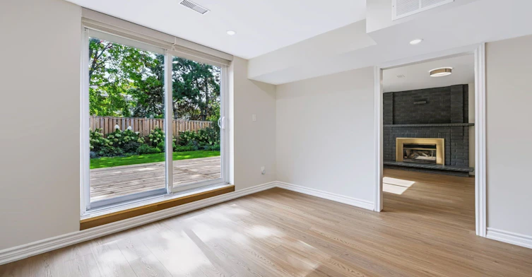 Lower-772 Gardner Avenue, Mississauga, ON, L5E 3G1 - 2