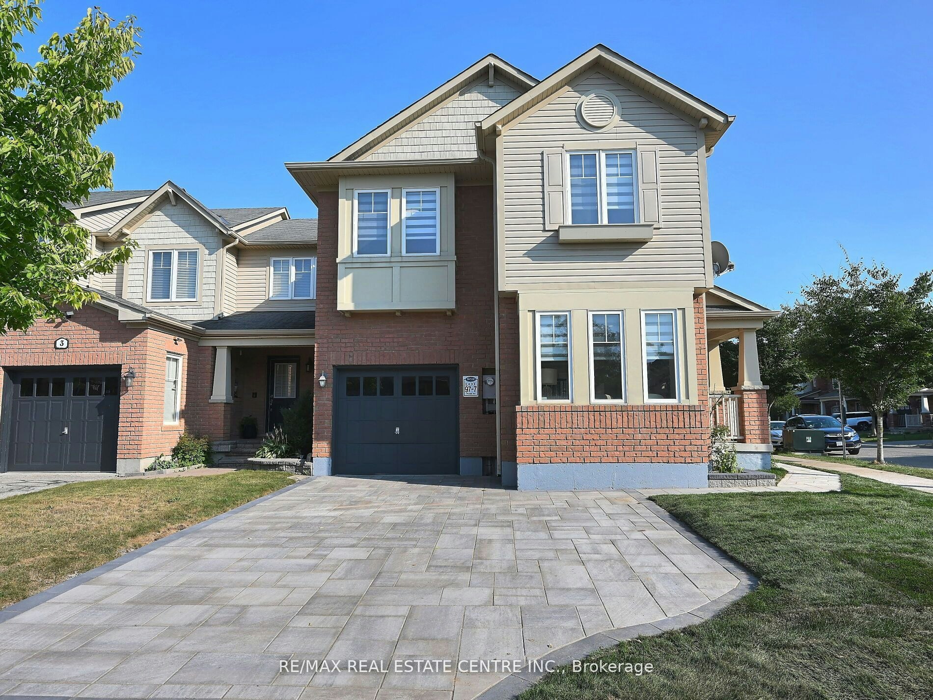 1 Mccandless Court, Milton, ON, L9T 2C4