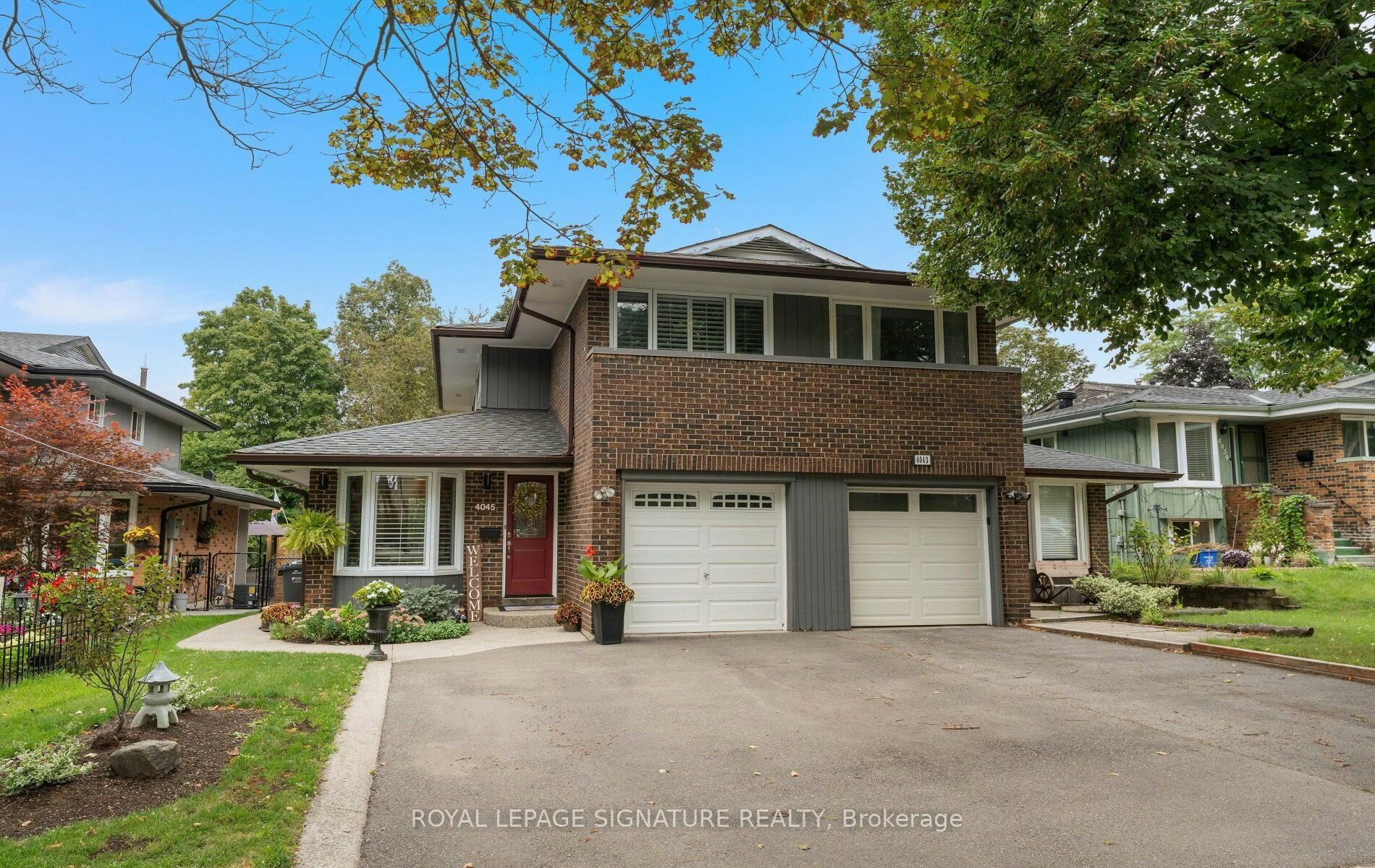 4045 Taffey Crescent, Mississauga, ON, L5L 2A6