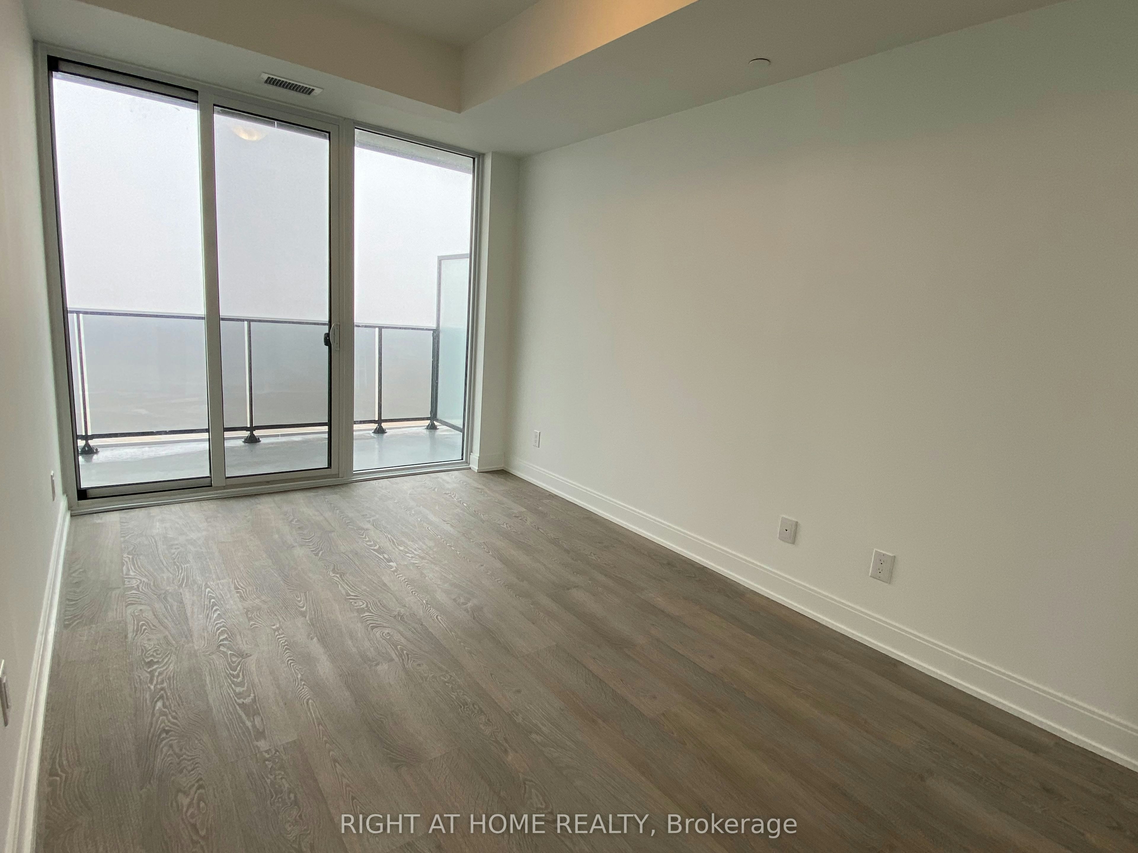 1610-70 Annie Craig Drive, Toronto, ON, M8V 0G2 - 8