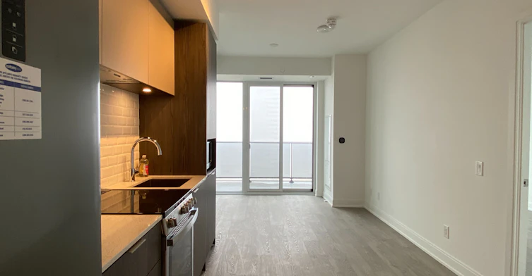 1610-70 Annie Craig Drive, Toronto, ON, M8V 0G2 - 3