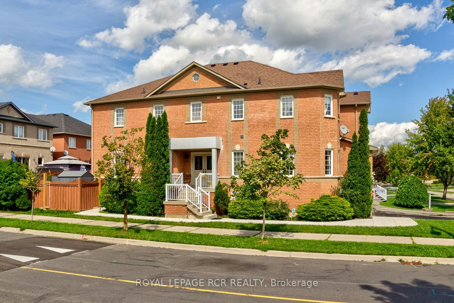 13 Silvervalley Drive, Caledon, ON, L7E 2Y8