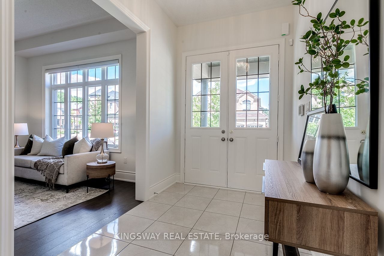3226 William Rose Way, Oakville, ON, L6H 0T6 - 4