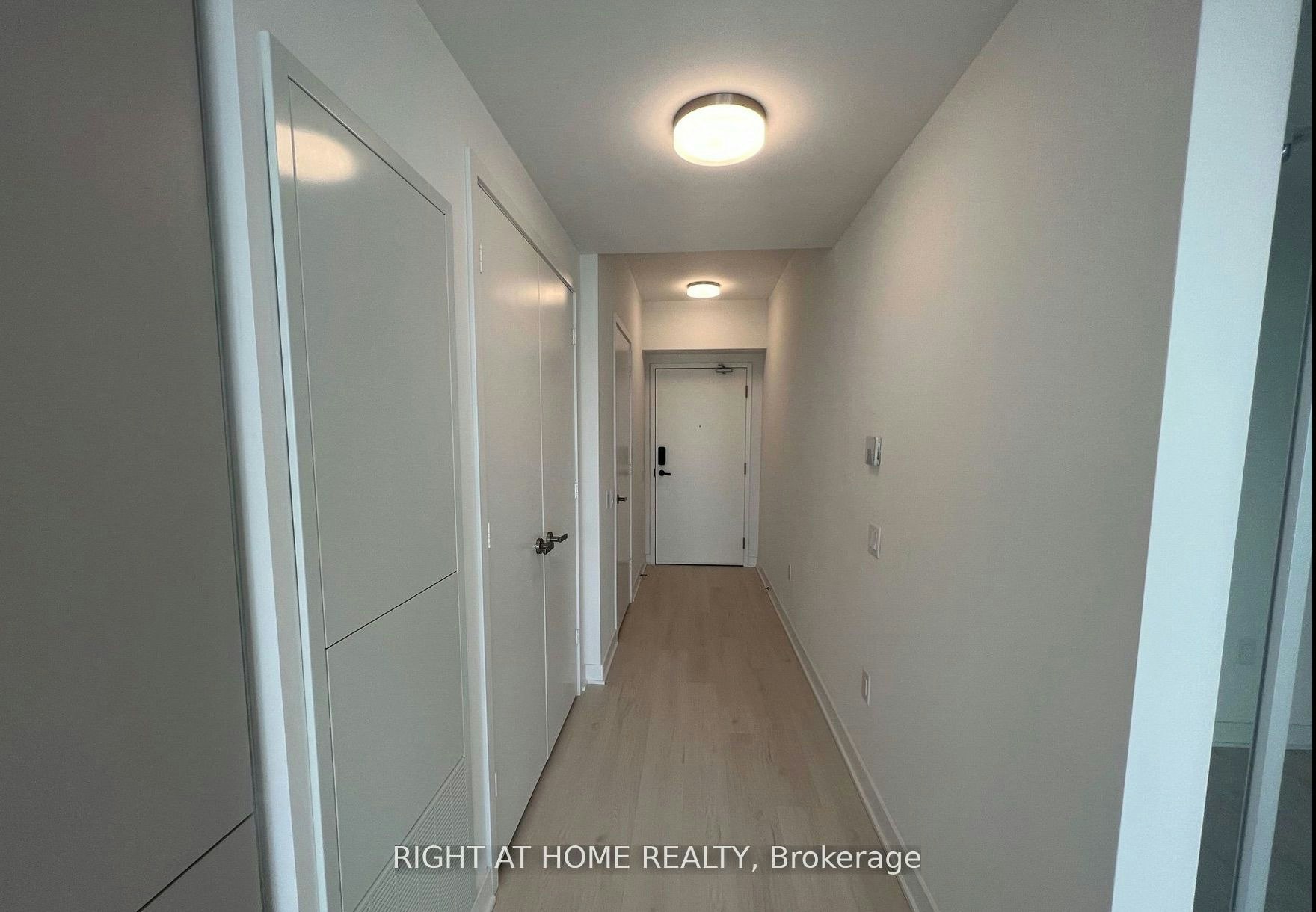 2507-3900 Confederation Parkway, Mississauga, ON, L5B 0M3 - 18