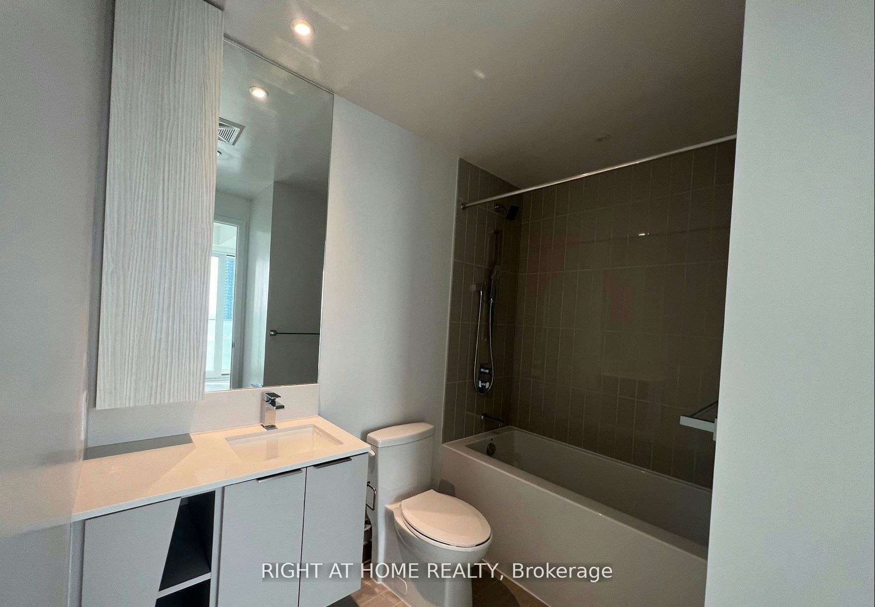 2507-3900 Confederation Parkway, Mississauga, ON, L5B 0M3 - 13