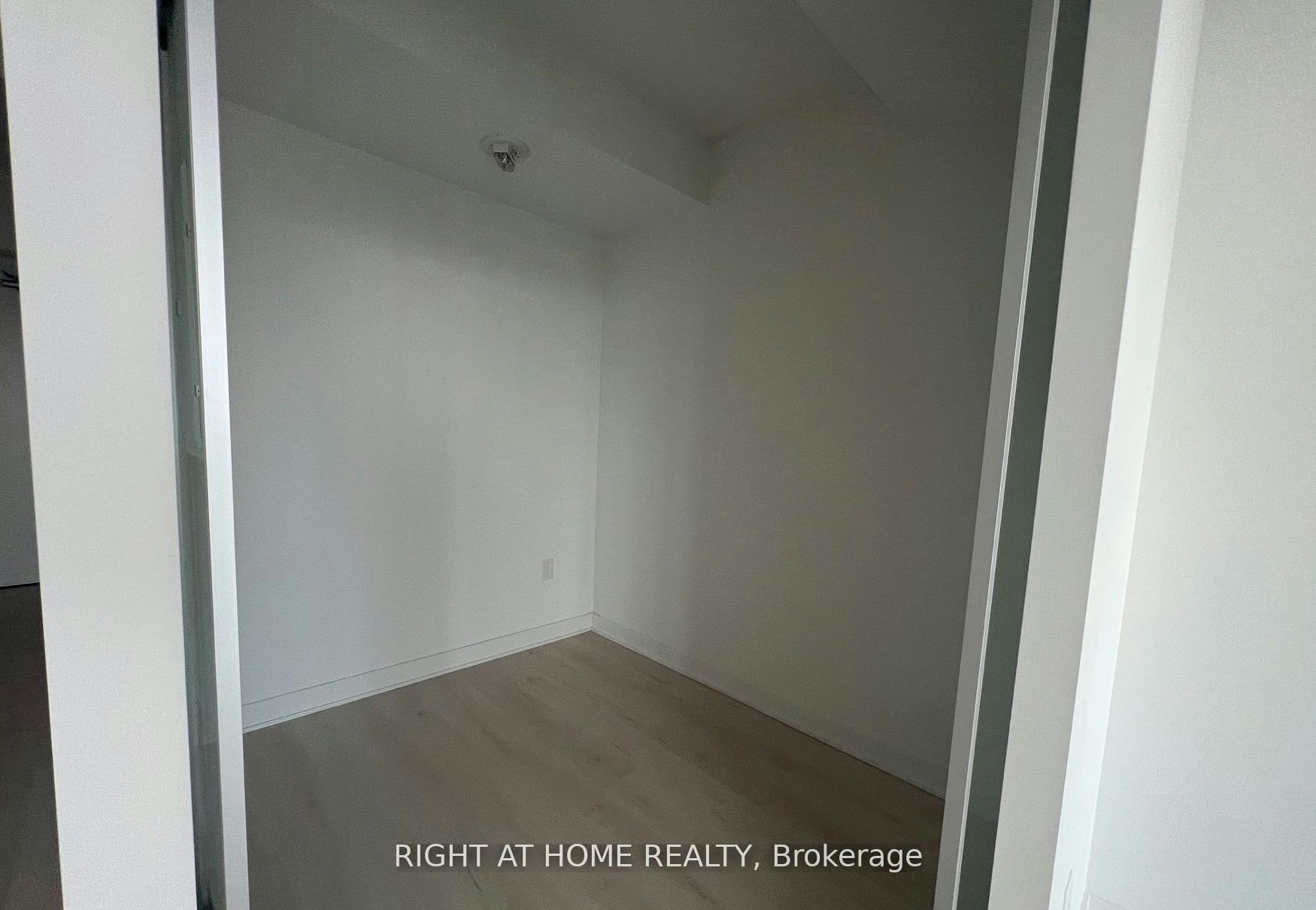 2507-3900 Confederation Parkway, Mississauga, ON, L5B 0M3 - 14