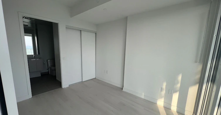 2507-3900 Confederation Parkway, Mississauga, ON, L5B 0M3 - 12