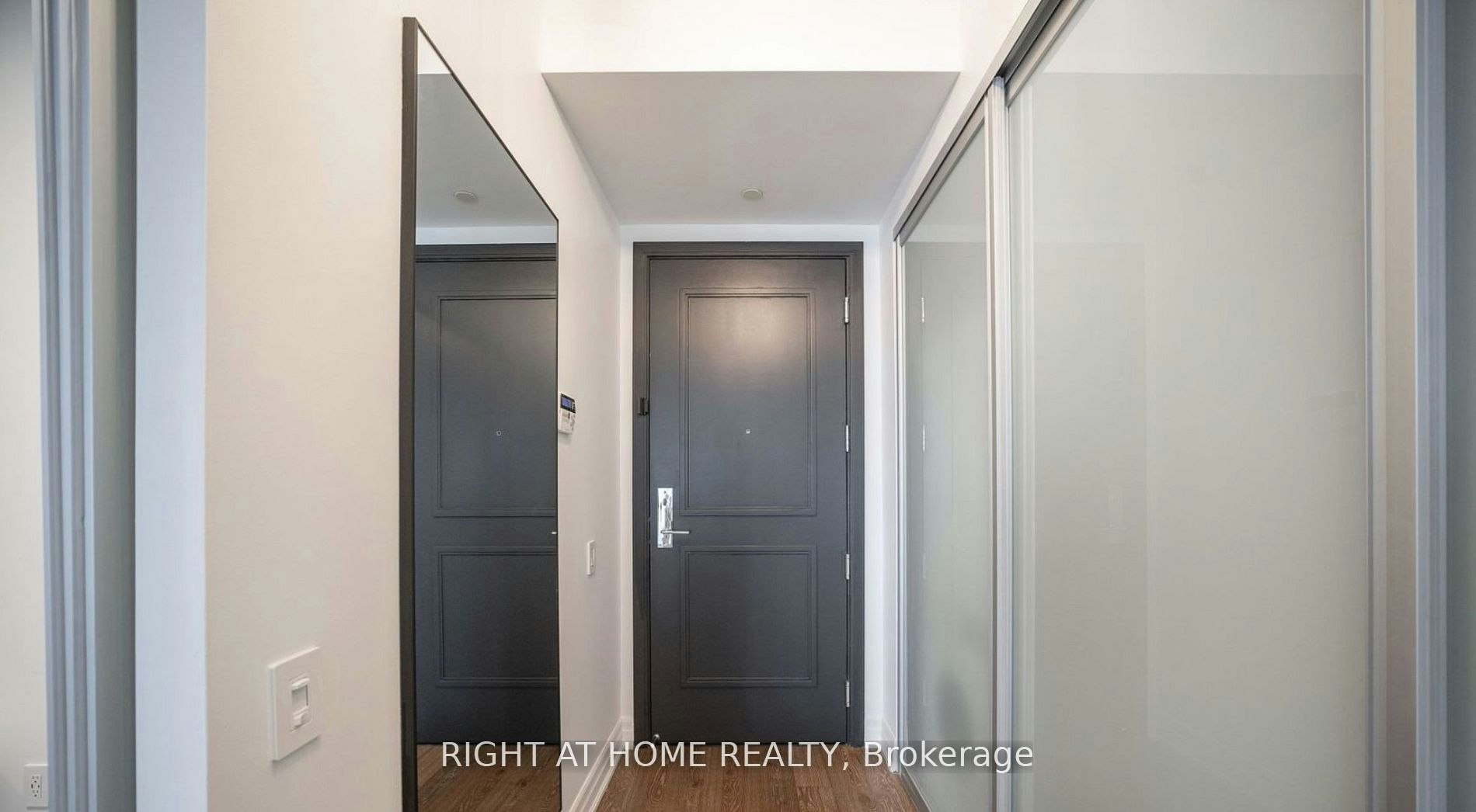 1010-88 Park Lawn Rd Road, Toronto, ON, M8Y 0B5 - 19