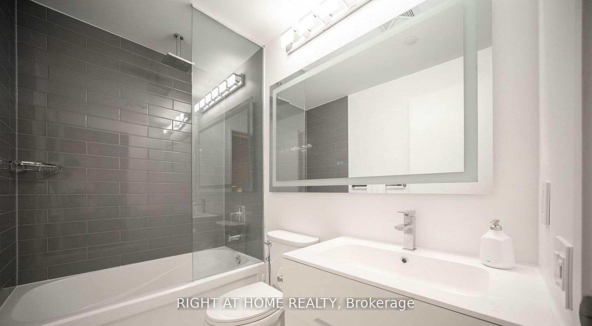 1010-88 Park Lawn Rd Road, Toronto, ON, M8Y 0B5 - 35