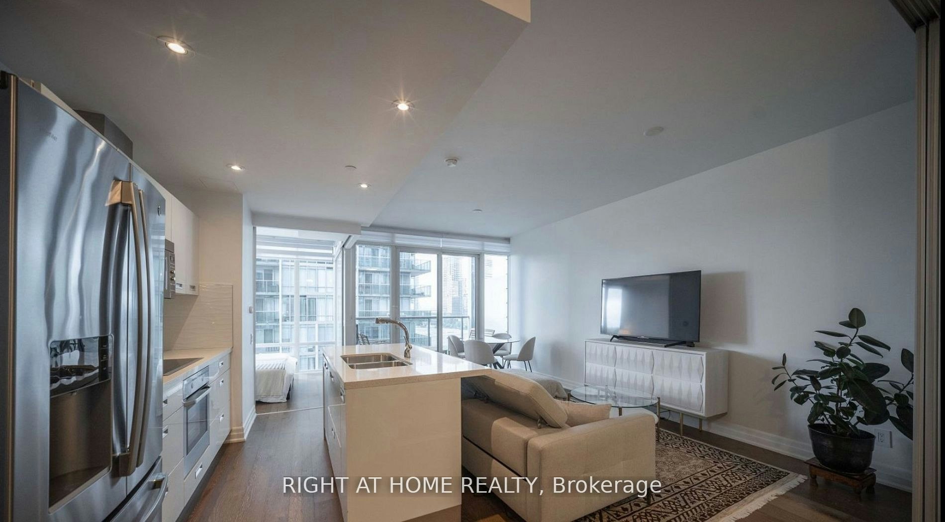 1010-88 Park Lawn Rd Road, Toronto, ON, M8Y 0B5 - 16