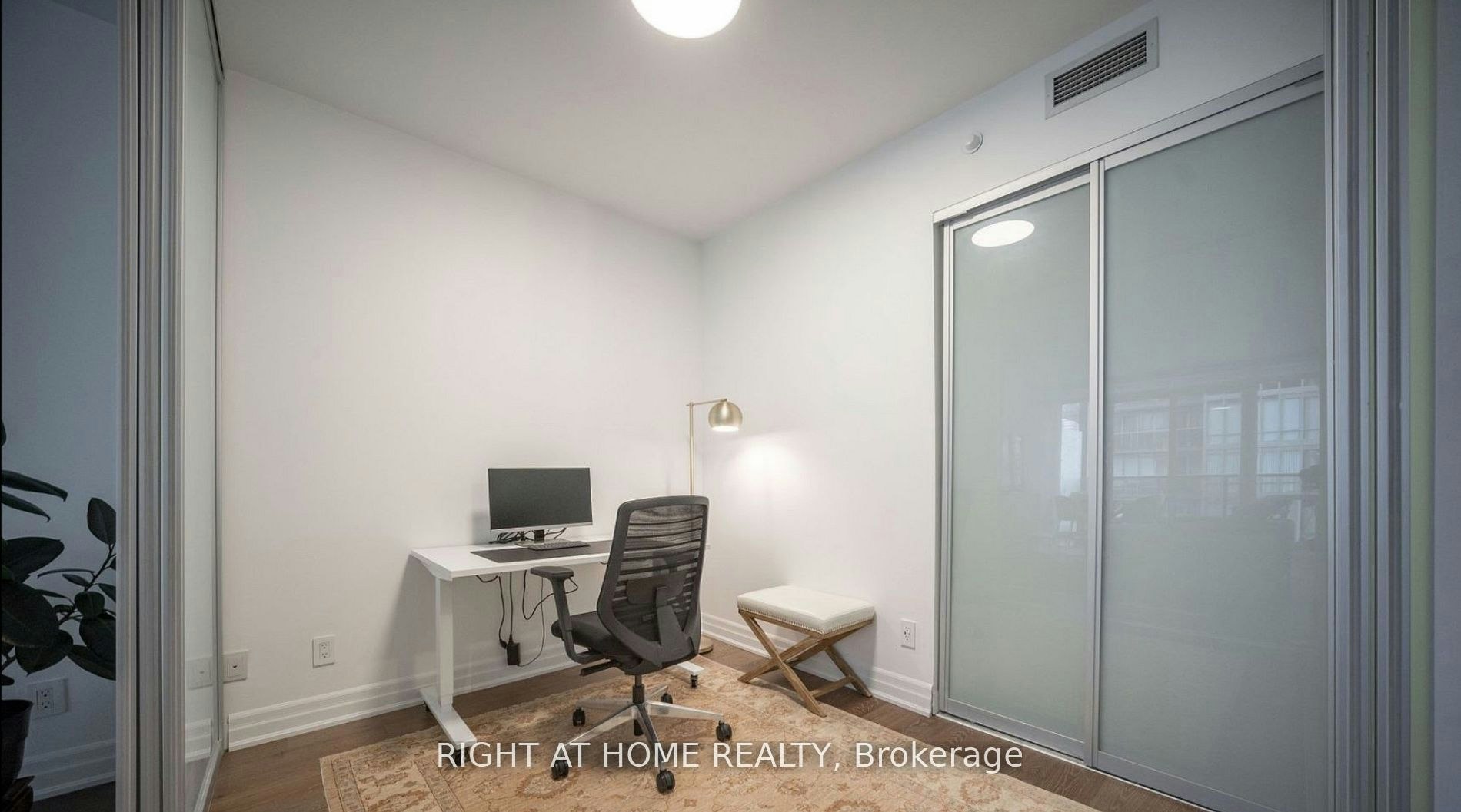 1010-88 Park Lawn Rd Road, Toronto, ON, M8Y 0B5 - 24