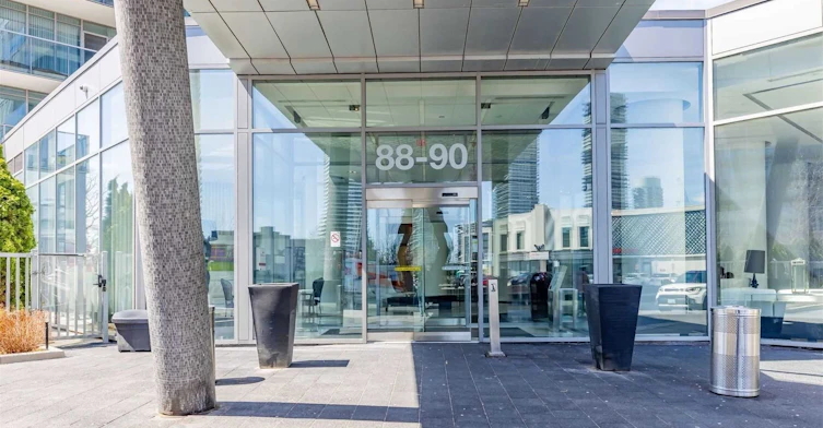 1010-88 Park Lawn Rd Road, Toronto, ON, M8Y 0B5 - 2