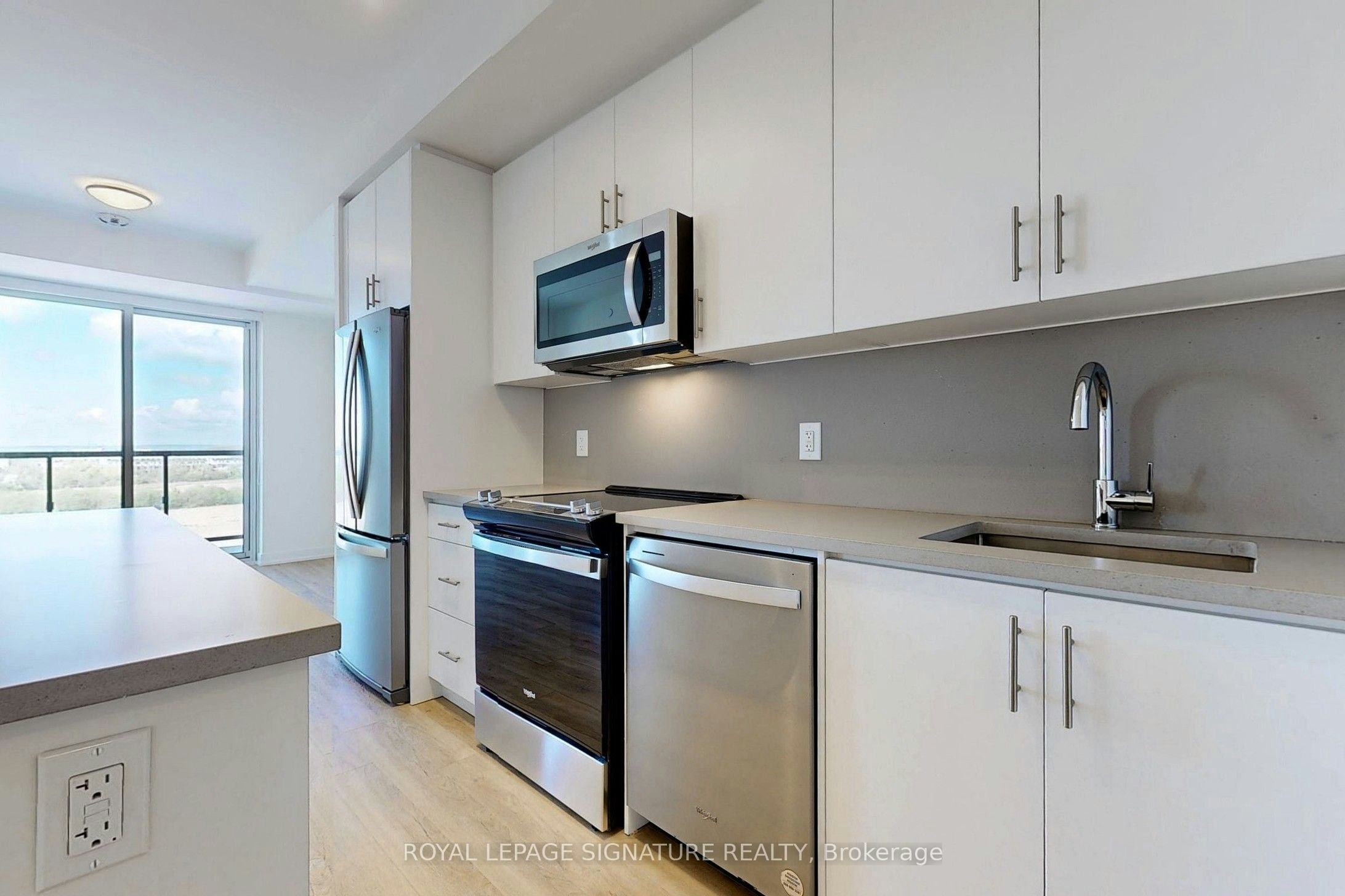 613-335 Wheat Boom Drive, Oakville, ON, L6H 7Y1 - 2