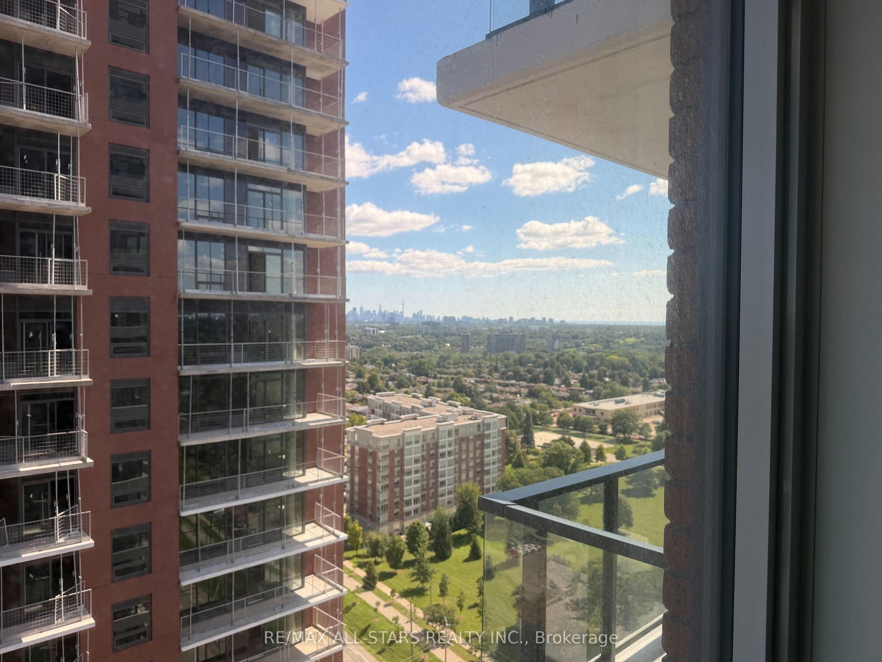 1922-4010 Eglinton Avenue W, Toronto, ON, M9A 0G5 - 7