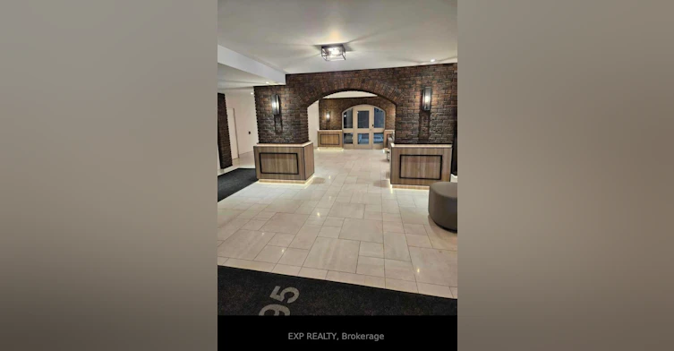608-966 Inverhouse Drive, Mississauga, ON, L5J 4B6 - 2