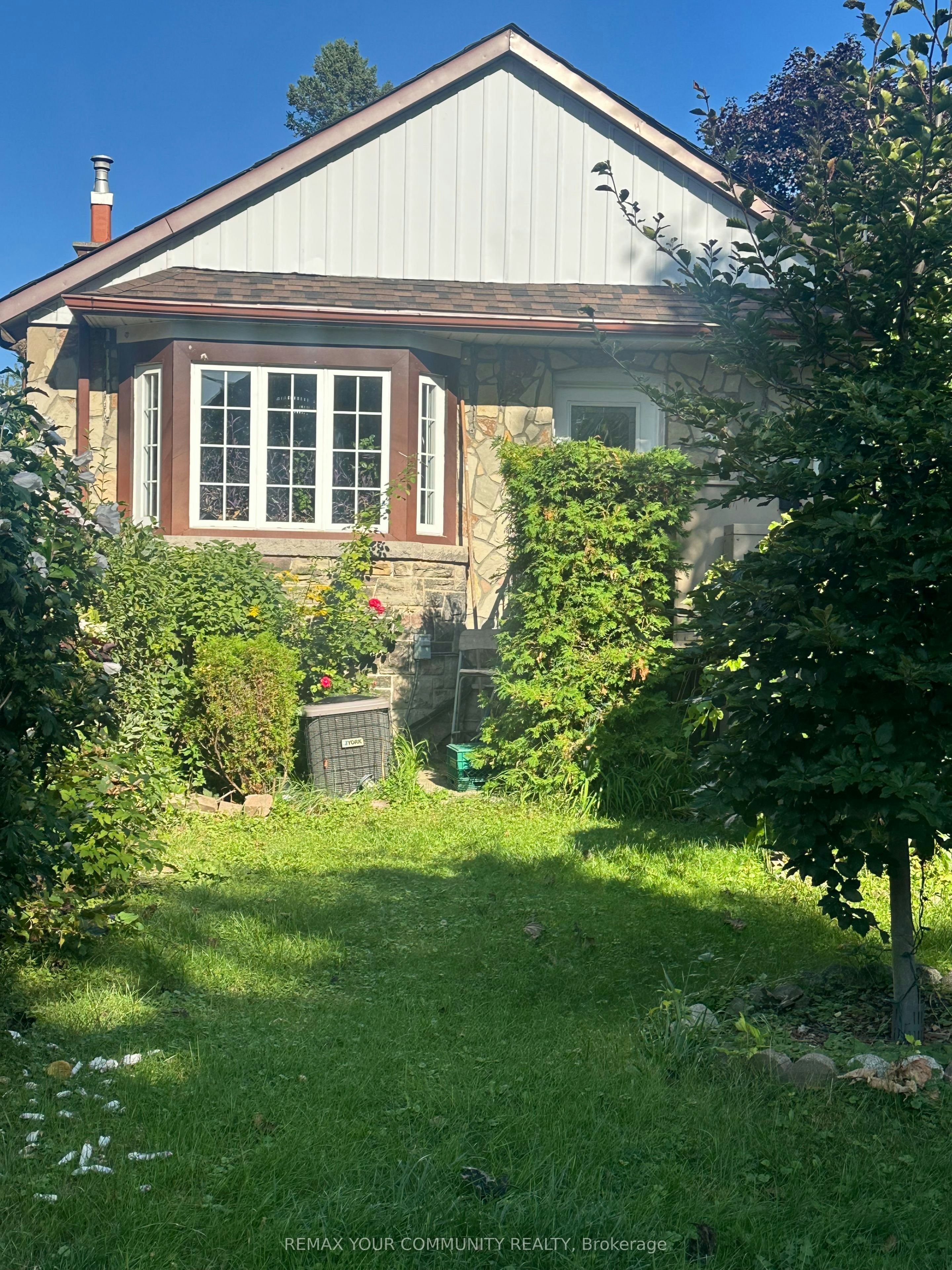 25 Ninth Street, Toronto, ON, M8V 3E2 - 2