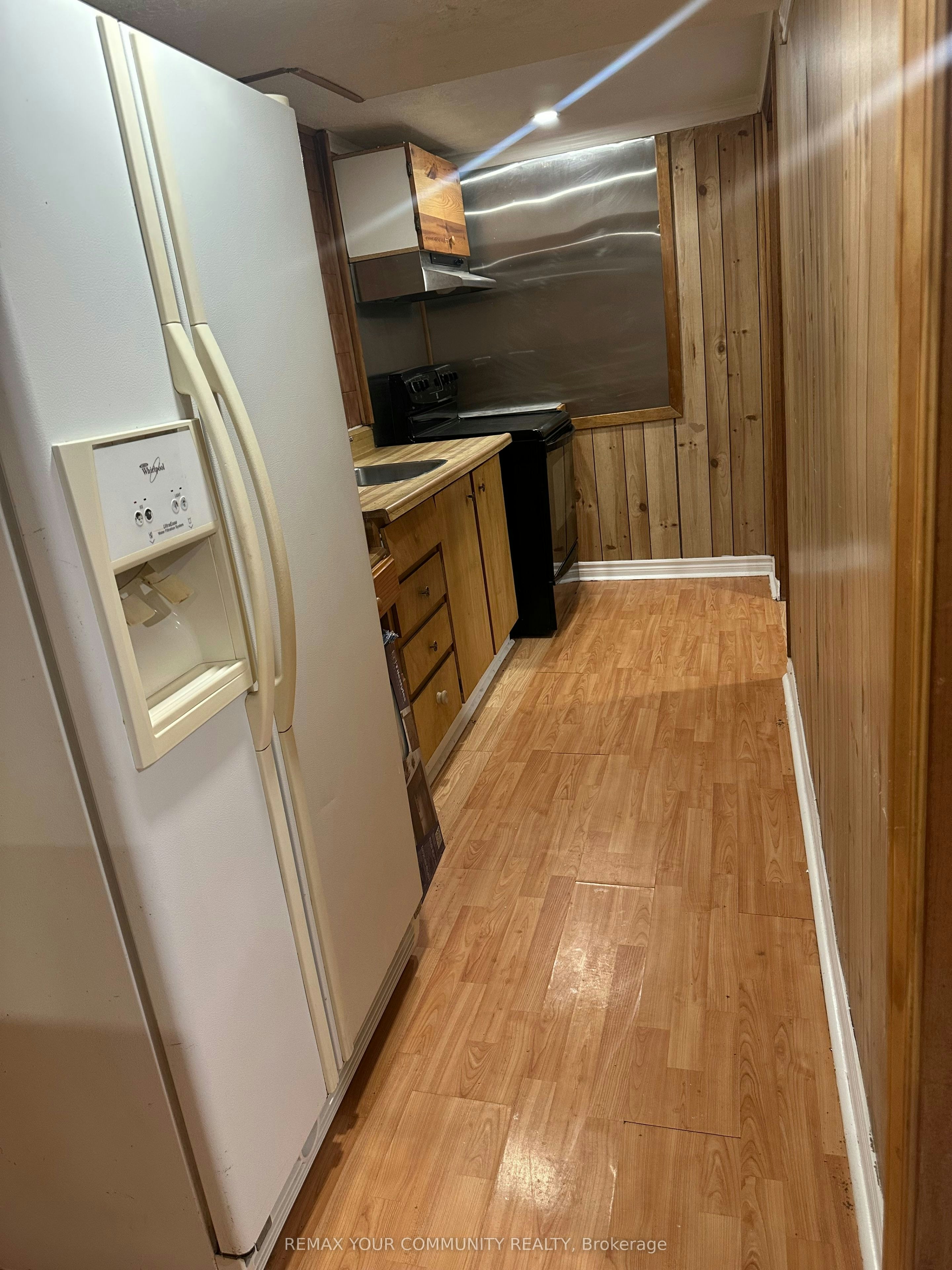 25 Ninth Street, Toronto, ON, M8V 3E2 - 3
