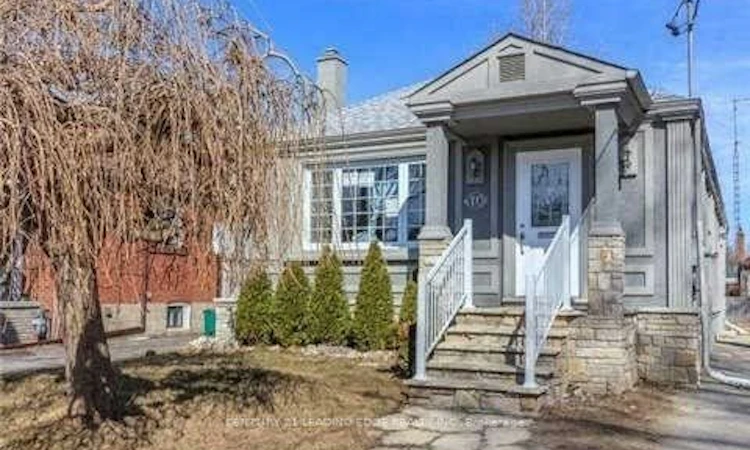 10 Speers Avenue