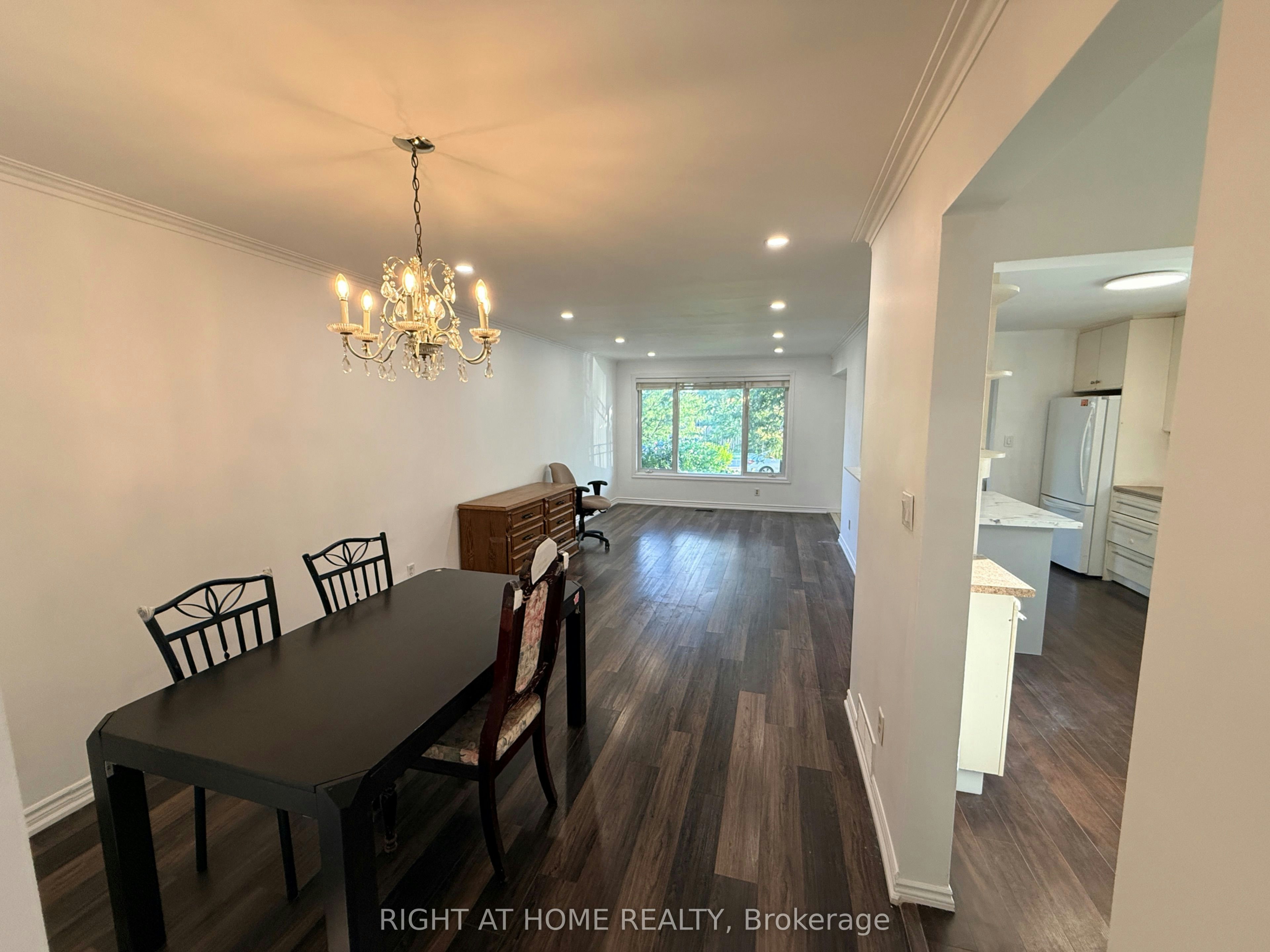 71 Navenby Crescent, Toronto, ON, M9L 1B3 - 3