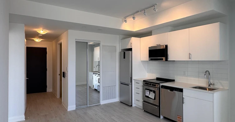523-412 Silver Maple Road, Oakville, ON, L6H 7X8 - 7