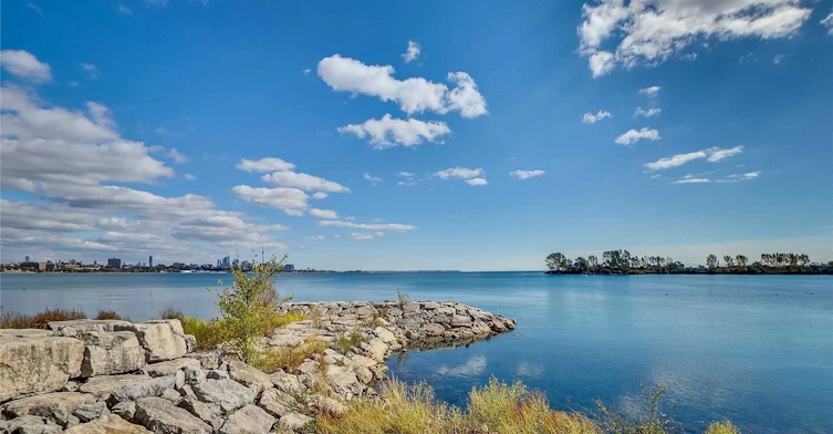 327-251 Manitoba Street, Toronto, ON, M8Y 4G9 - 20
