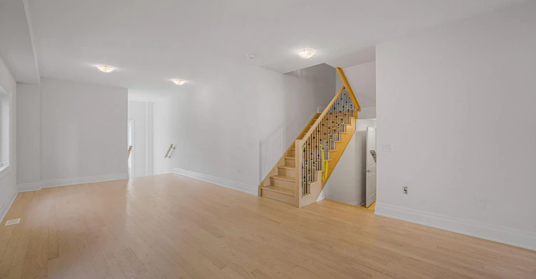 Upper-14 Donnybrook Court, Brampton, ON, L7A 1W2 - 6