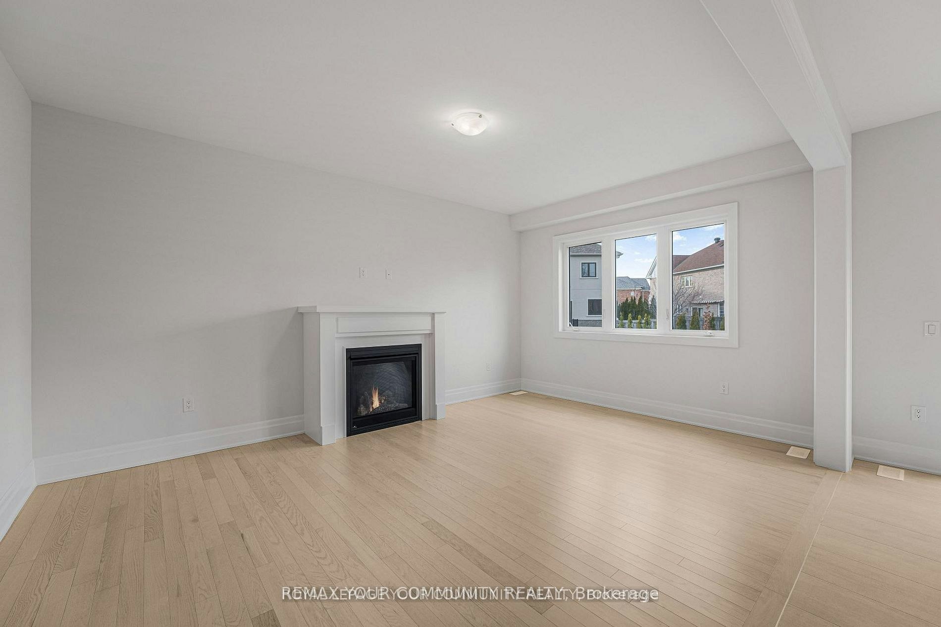 Upper-14 Donnybrook Court, Brampton, ON, L7A 1W2 - 8