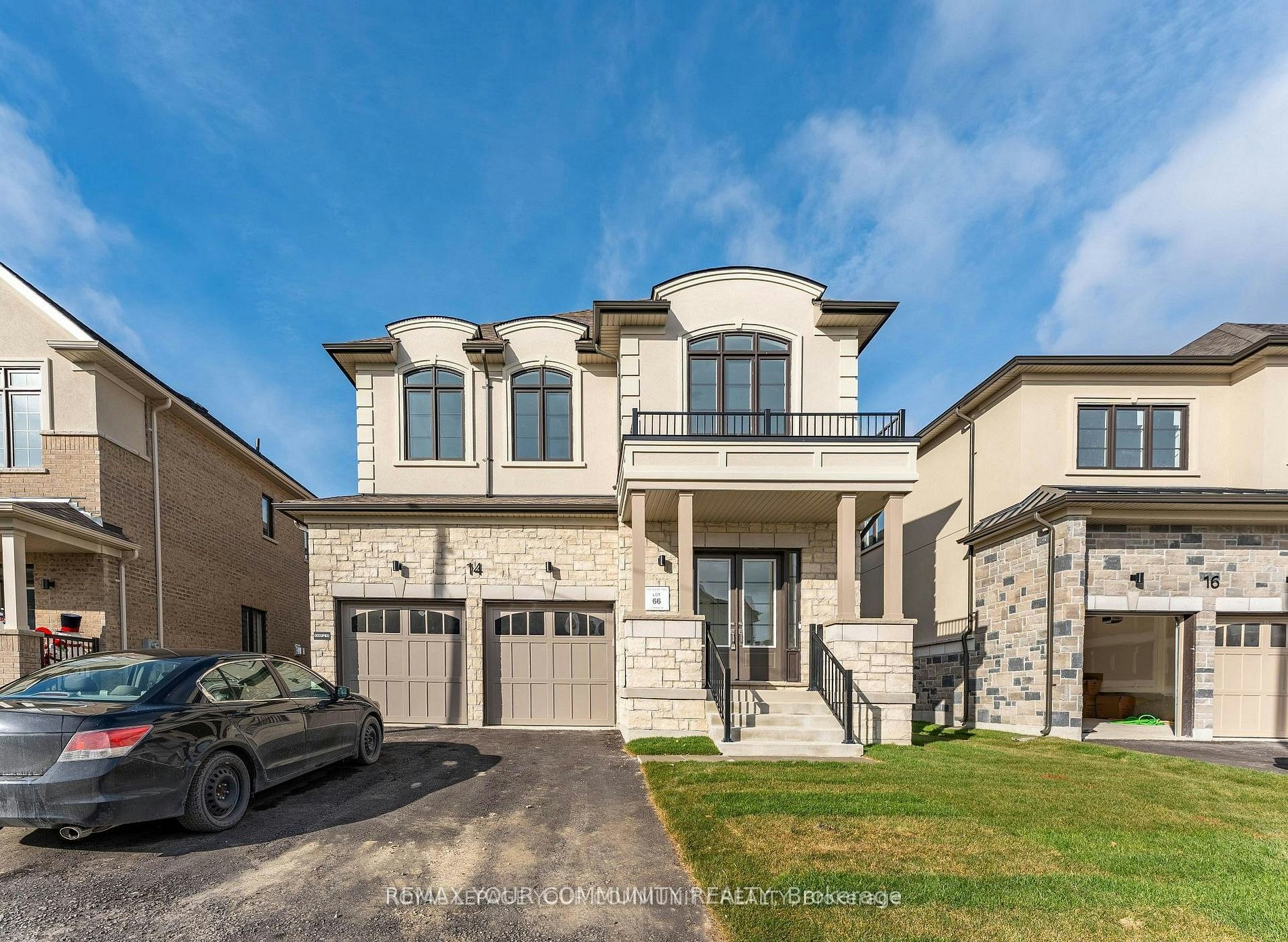 Upper-14 Donnybrook Court, Brampton, ON, L7A 1W2