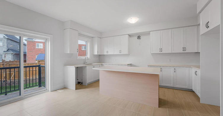 Upper-14 Donnybrook Court, Brampton, ON, L7A 1W2 - 11