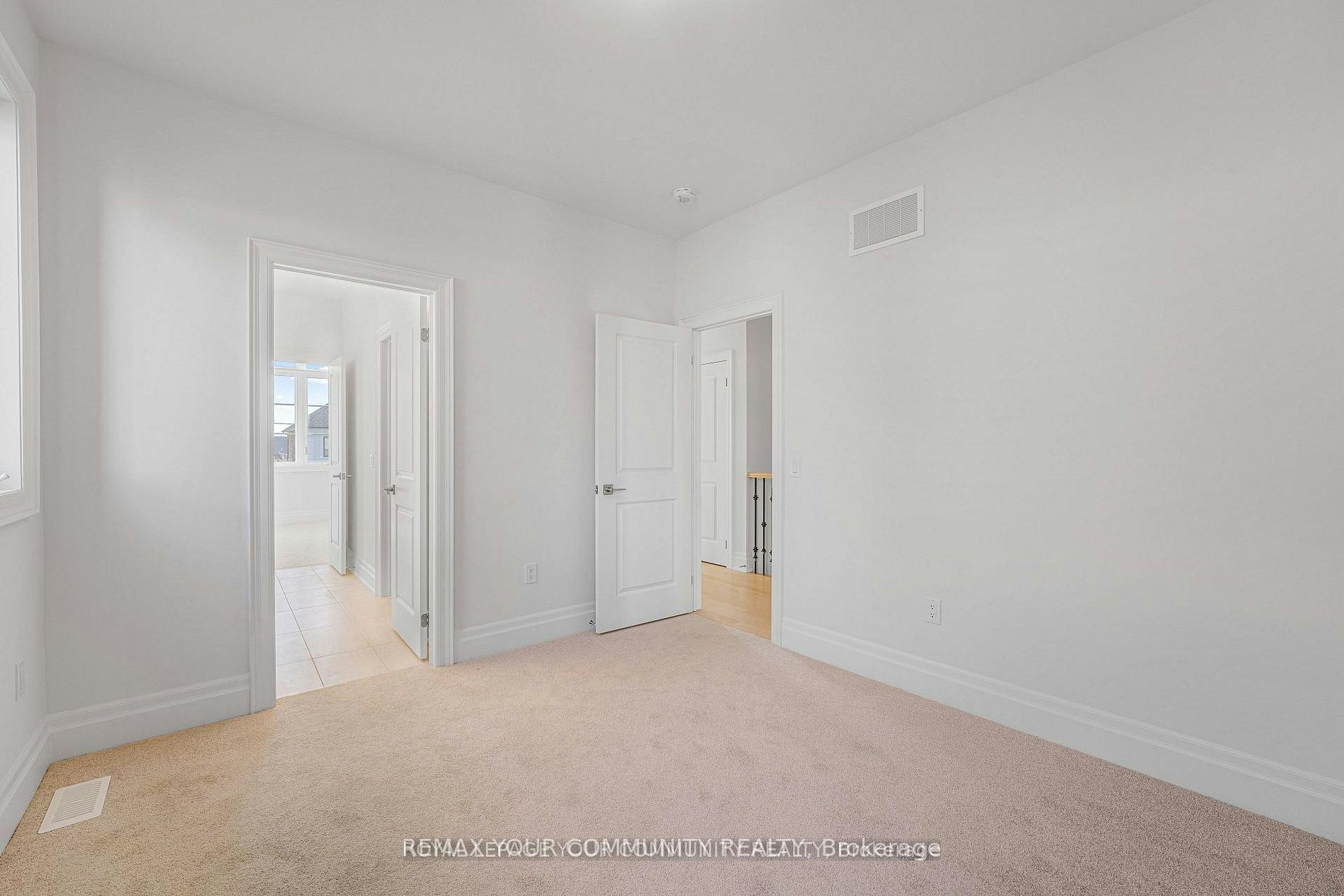 Upper-14 Donnybrook Court, Brampton, ON, L7A 1W2 - 30