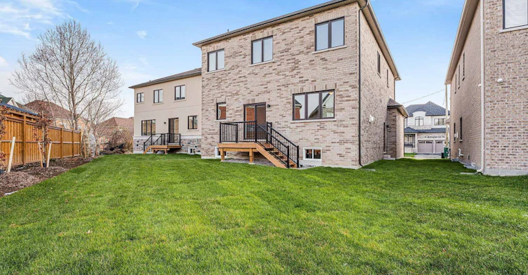 Upper-14 Donnybrook Court, Brampton, ON, L7A 1W2 - 3